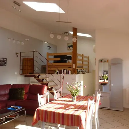 Apartament Le De Jules *