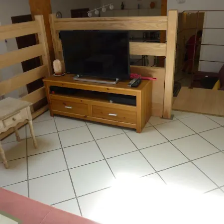 Apartament Le De Jules Vignot