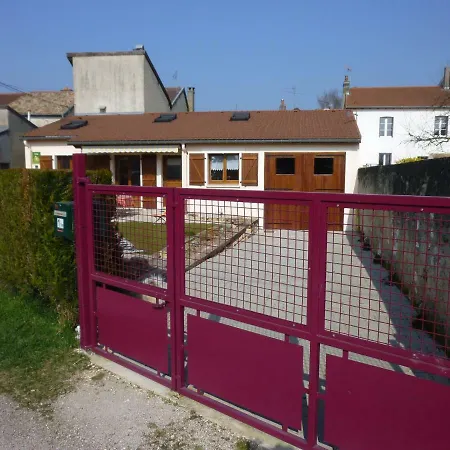 Le De Jules Apartament